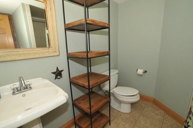 8334 Virginia CIRCLE, Waterford, WI 53185