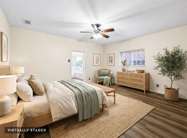 13822 Jupiter Hills Drive, Houston, TX 77069