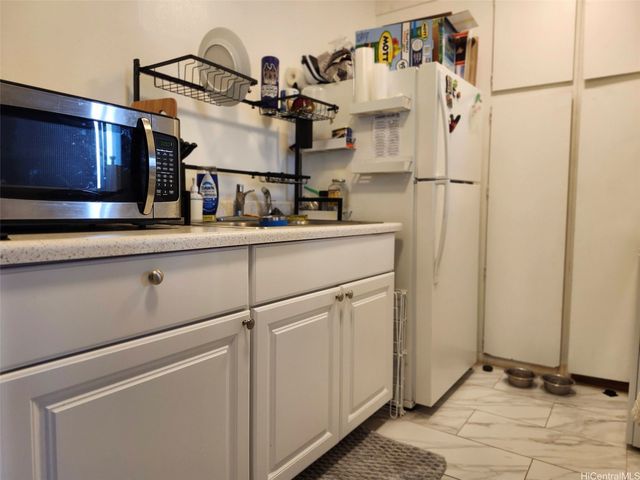 2100 Date Street 703, Honolulu, HI 96826