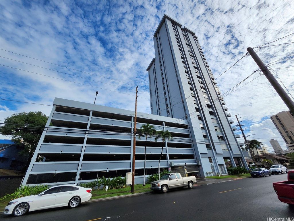 2100 Date Street 703, Honolulu, HI 96826