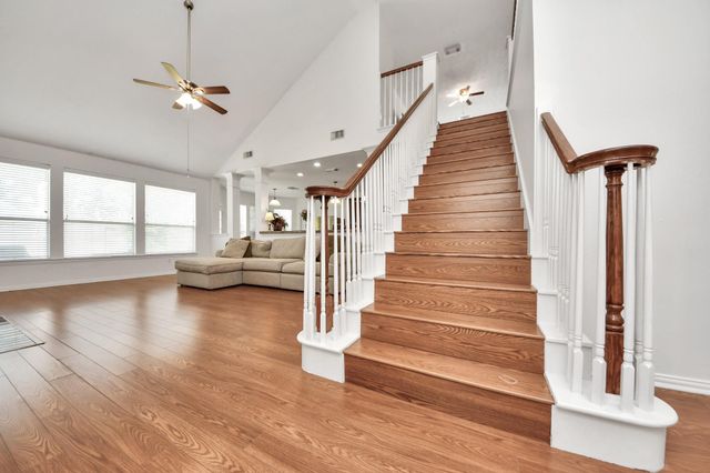 7215 Thornmeadow Lane, Cypress, TX 77433