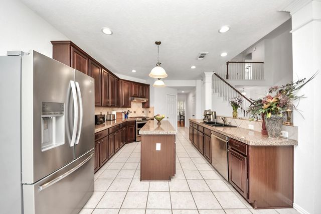 7215 Thornmeadow Lane, Cypress, TX 77433