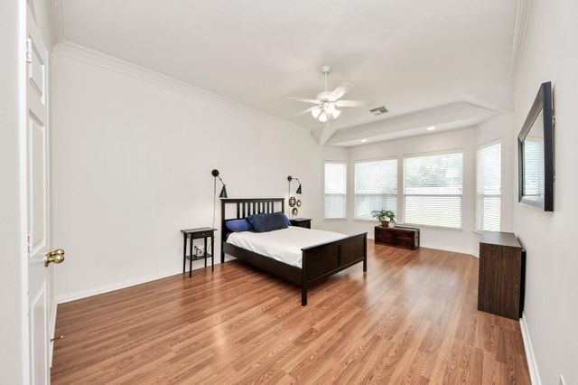 7215 Thornmeadow Lane, Cypress, TX 77433