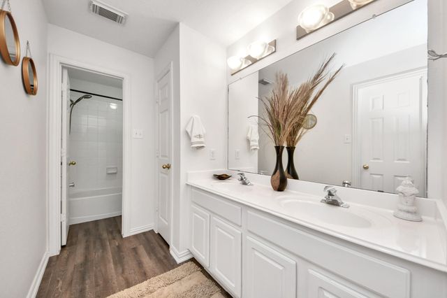 7215 Thornmeadow Lane, Cypress, TX 77433
