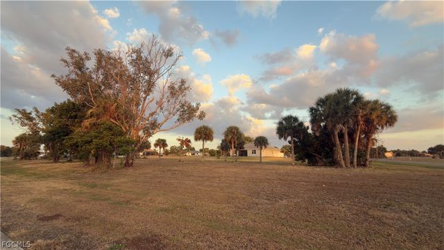 16270 Cape Horn BLVD, Punta Gorda, FL 33955