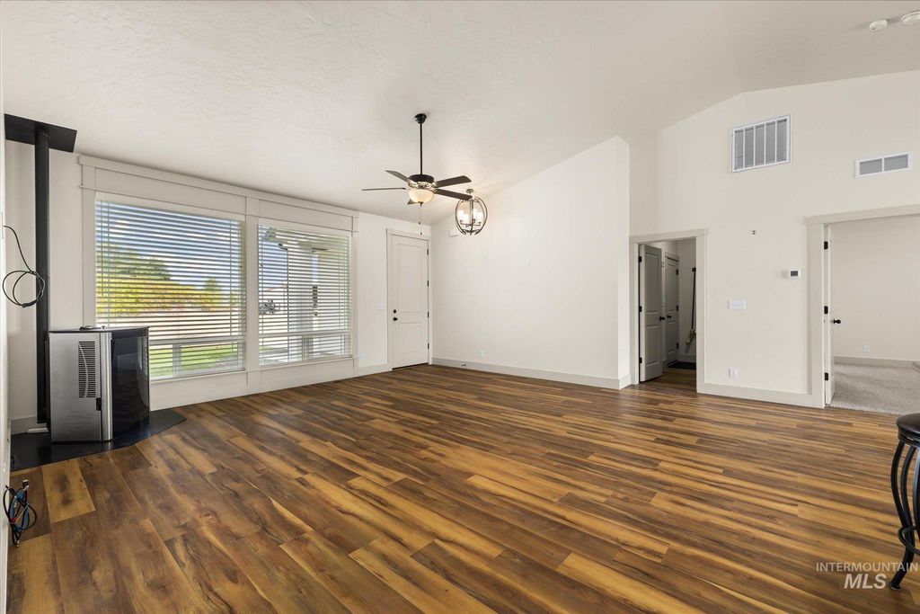 26938 Breakaway Ln, Caldwell, ID 83607 photo 9