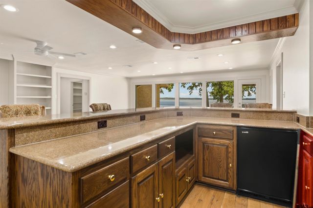 360 County Road 2136, Pittsburg, TX 75686