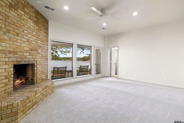 360 County Road 2136, Pittsburg, TX 75686
