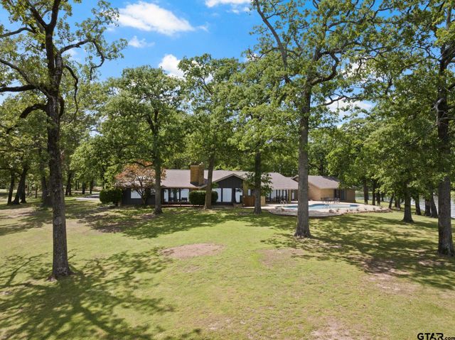 360 County Road 2136, Pittsburg, TX 75686
