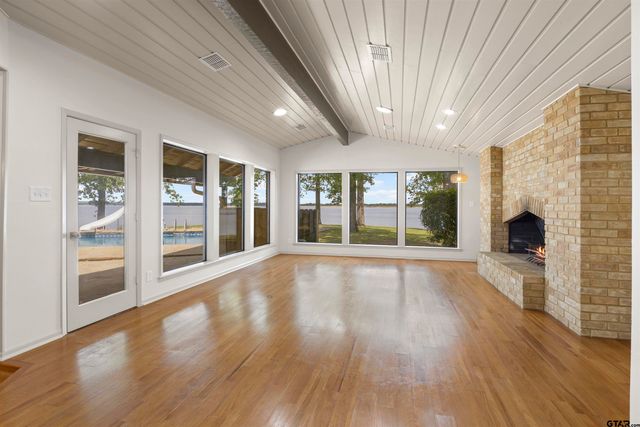 360 County Road 2136, Pittsburg, TX 75686