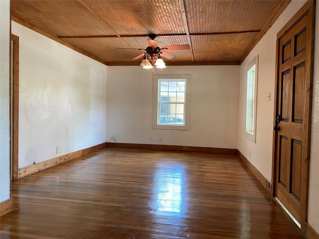 5709 Truelson Drive, Fort Worth, TX 76134