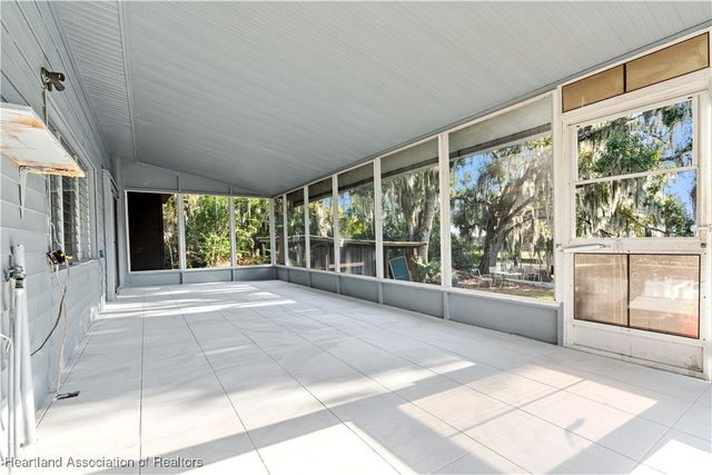 1561 Lakeshore Drive, Lorida, FL 33857