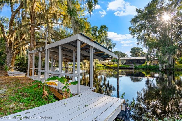 1561 Lakeshore Drive, Lorida, FL 33857