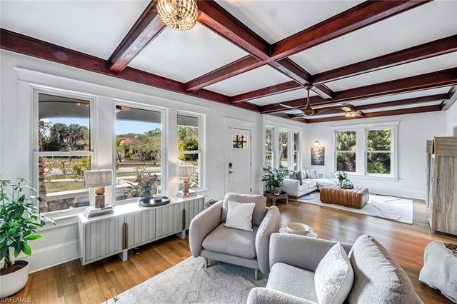 1473 Barcelona AVE, Fort Myers, FL 33901