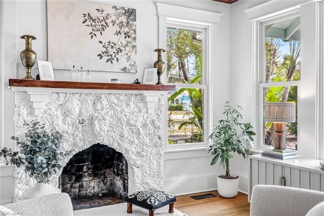 1473 Barcelona AVE, Fort Myers, FL 33901