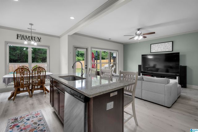 216 LORRIN LANE, Sterrett, AL 35147