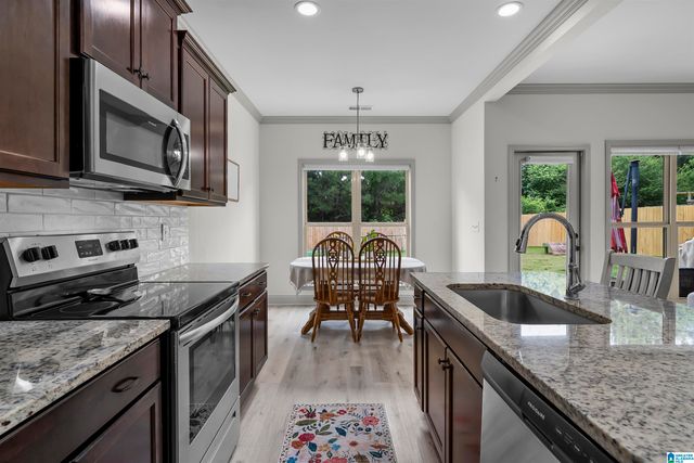 216 LORRIN LANE, Sterrett, AL 35147