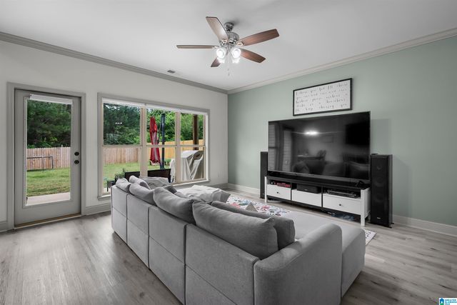 216 LORRIN LANE, Sterrett, AL 35147