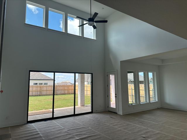 105 Borrego BND, Liberty Hill, TX 78642