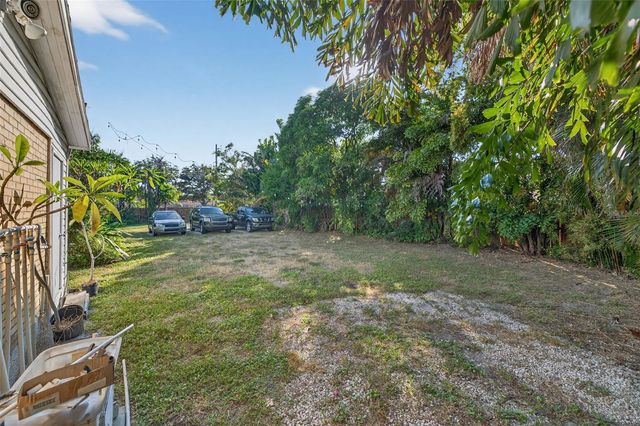 531 16TH STREET S, St Petersburg, FL 33705