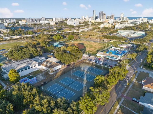 531 16TH STREET S, St Petersburg, FL 33705