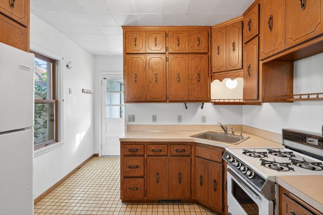 4353 Main Street NE, Columbia Heights, MN 55421