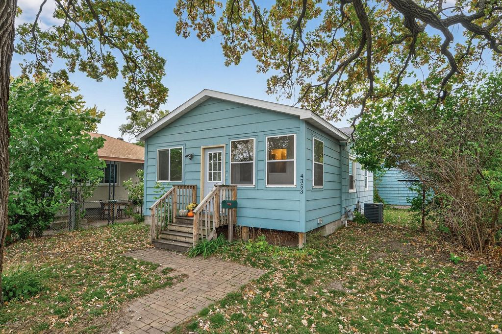 4353 Main Street NE, Columbia Heights, MN 55421