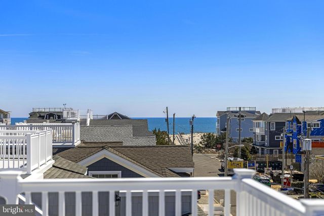 103 E MARINE LN, Long Beach, NJ 08008