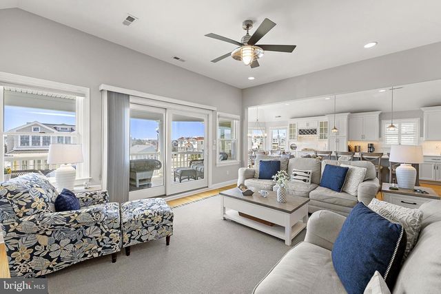 103 E MARINE LN, Long Beach, NJ 08008