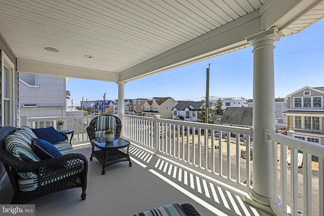 103 E MARINE LN, Long Beach, NJ 08008