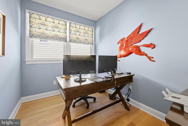 103 E MARINE LN, Long Beach, NJ 08008
