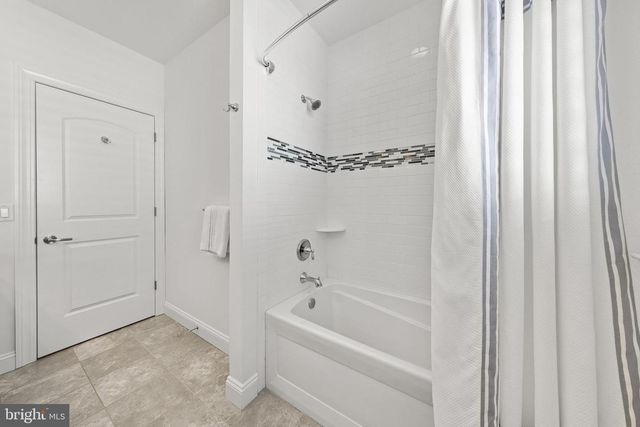 103 E MARINE LN, Long Beach, NJ 08008