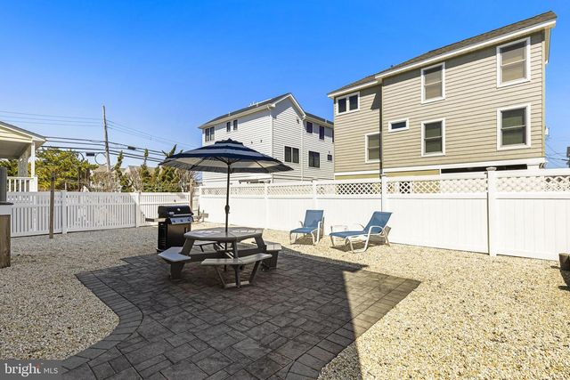103 E MARINE LN, Long Beach, NJ 08008