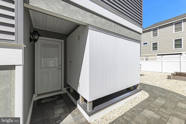 103 E MARINE LN, Long Beach, NJ 08008