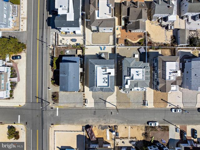 103 E MARINE LN, Long Beach, NJ 08008