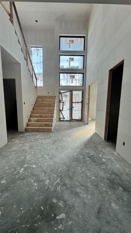 65 Shadow Creek Ridge Drive, Spring, TX 77389