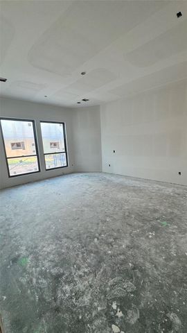 65 Shadow Creek Ridge Drive, Spring, TX 77389