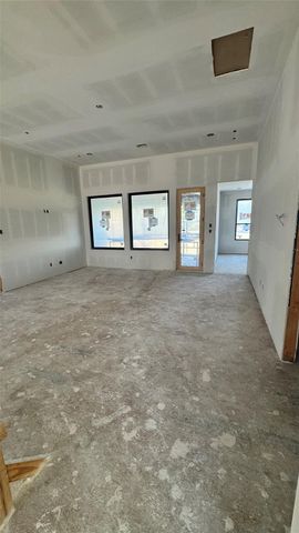 65 Shadow Creek Ridge Drive, Spring, TX 77389