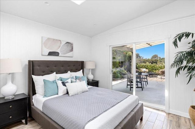 248 Coneflower Street, Encinitas, CA 92024