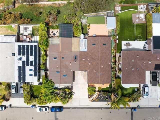 248 Coneflower Street, Encinitas, CA 92024