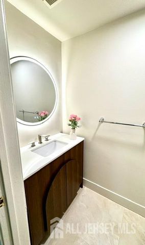 165 Sayre Drive, Plainsboro, NJ 08540