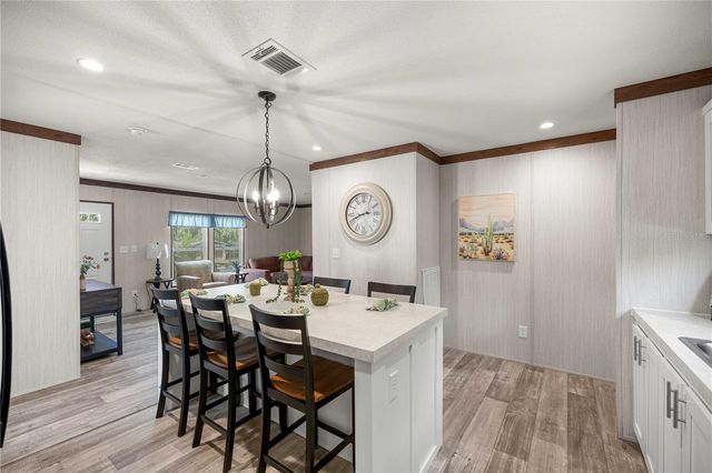 17360 SE 65TH STREET, Ocklawaha, FL 32179