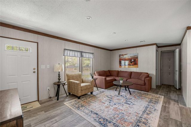 17360 SE 65TH STREET, Ocklawaha, FL 32179