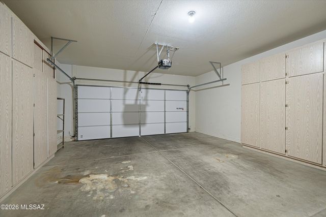 64372 E Wind Ridge Circle, Tucson, AZ 85739