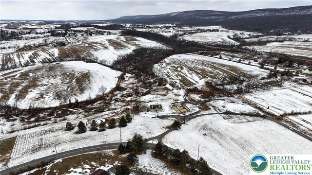 71 Walnut Road, Tilden Twp, PA 19526