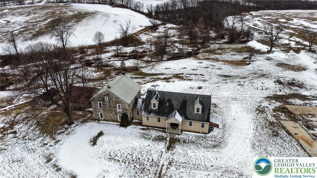 71 Walnut Road, Tilden Twp, PA 19526