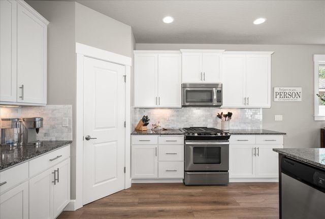 24870 E Stonecrest Ave, Liberty Lake, WA 99019