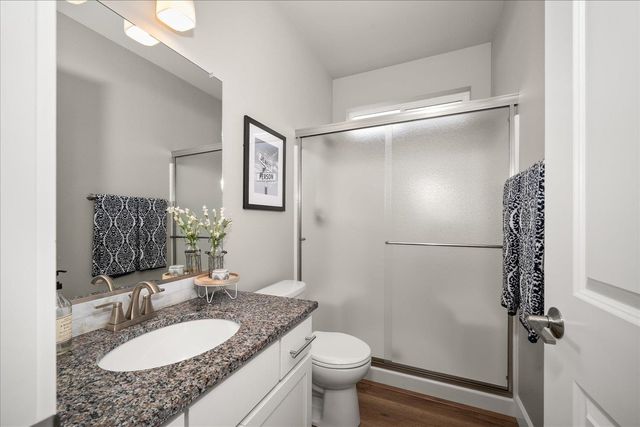 24870 E Stonecrest Ave, Liberty Lake, WA 99019