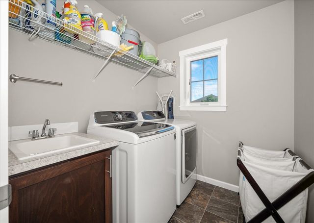 24870 E Stonecrest Ave, Liberty Lake, WA 99019