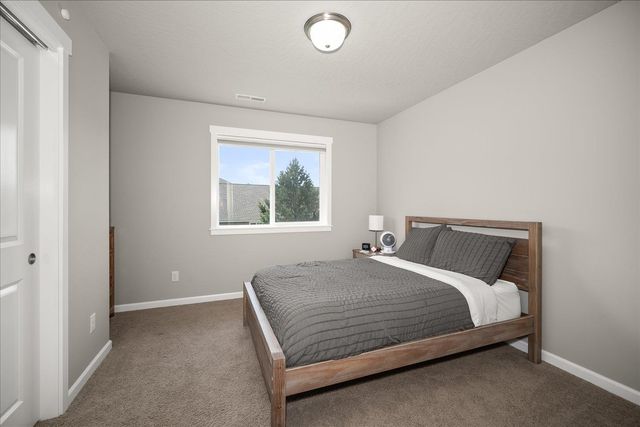 24870 E Stonecrest Ave, Liberty Lake, WA 99019